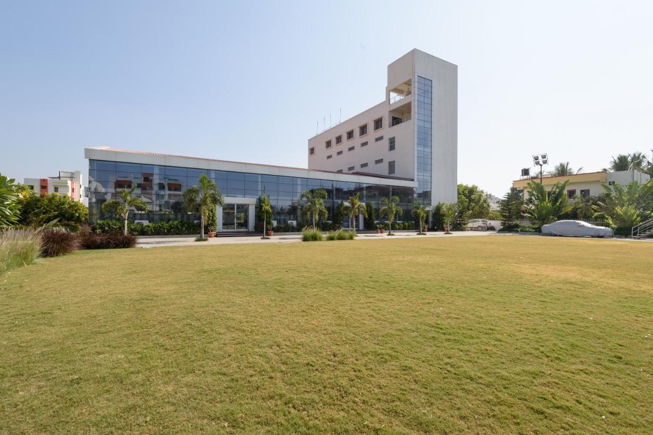 Oyo 22964 Kundan Lawns Hotel เชอร์ดี ภายนอก รูปภาพ