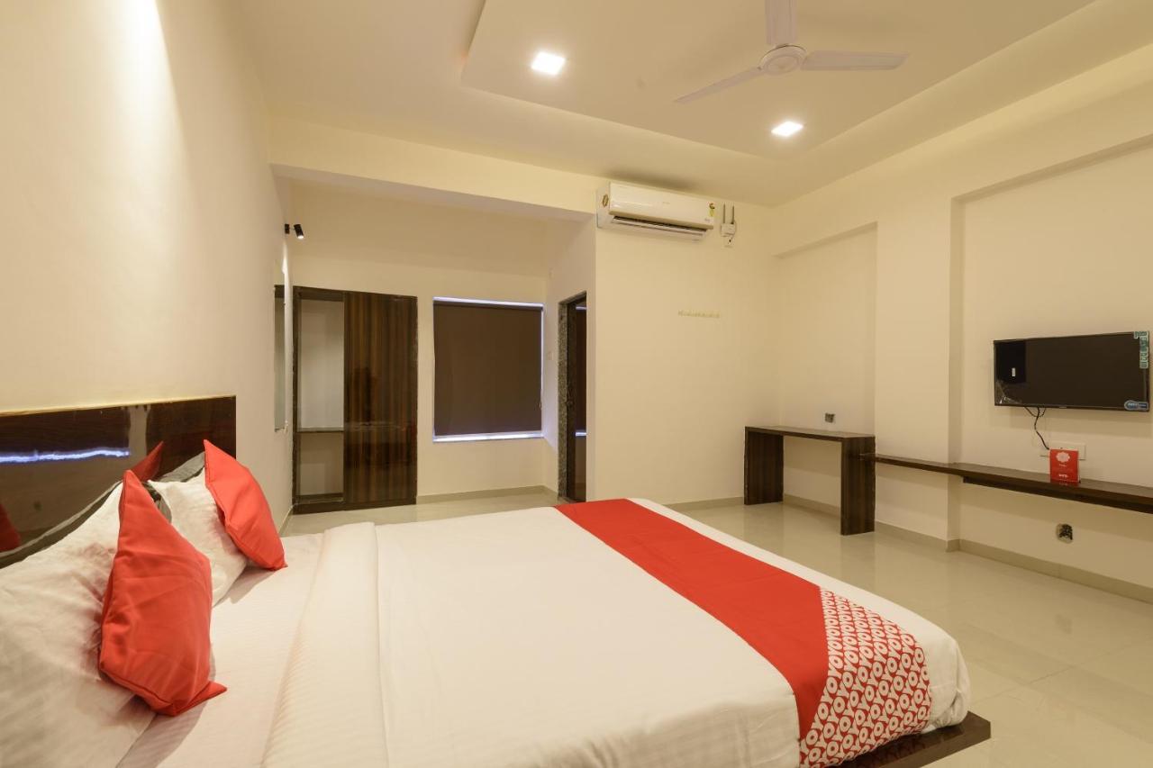Oyo 22964 Kundan Lawns Hotel เชอร์ดี ภายนอก รูปภาพ